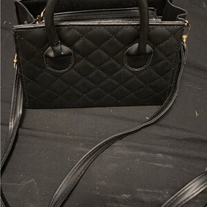 SHEIN Black Quilted Crossbody Bag